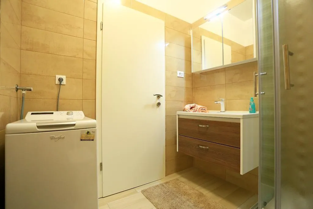 Odette Apartment Zadar 0*,